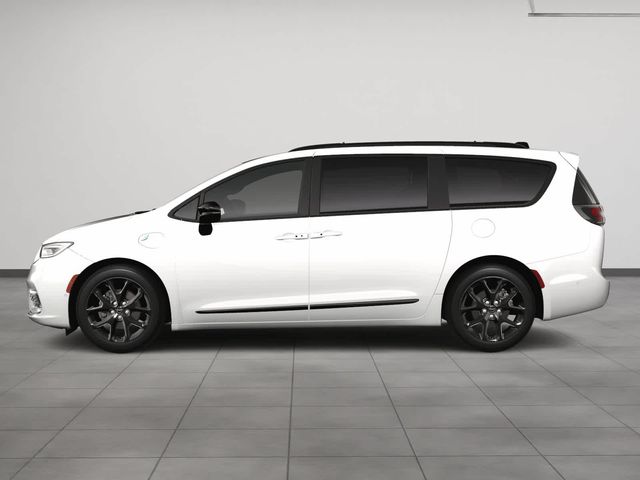 2024 Chrysler Pacifica Hybrid Premium S Appearance Pkg