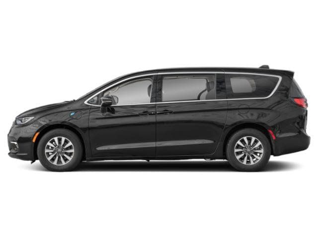 2024 Chrysler Pacifica Hybrid Road Tripper