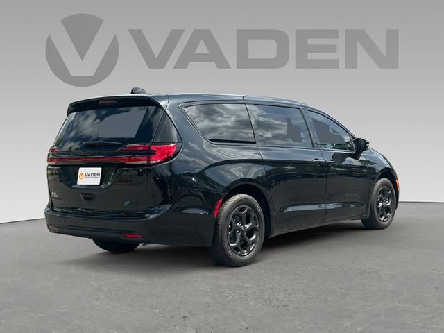 2024 Chrysler Pacifica Hybrid S Appearance Pkg