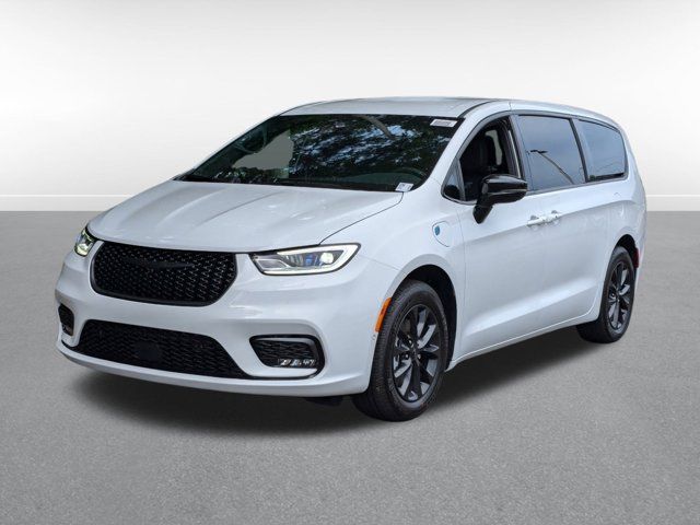 2024 Chrysler Pacifica Hybrid S Appearance Pkg