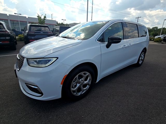 2024 Chrysler Pacifica Limited