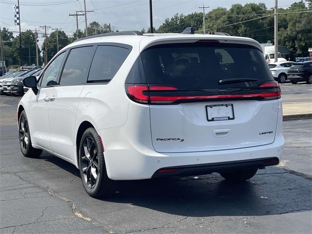 2024 Chrysler Pacifica Limited