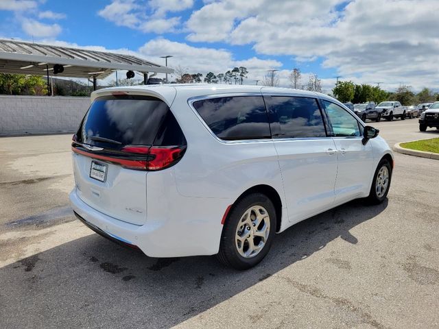 2024 Chrysler Pacifica Limited