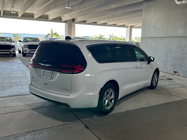 2024 Chrysler Pacifica Limited