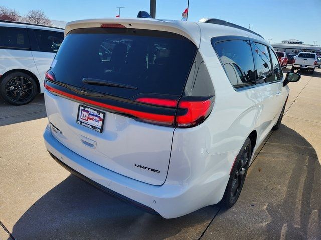 2024 Chrysler Pacifica Limited