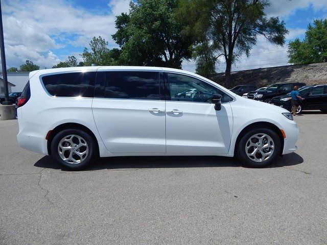 2024 Chrysler Pacifica Limited