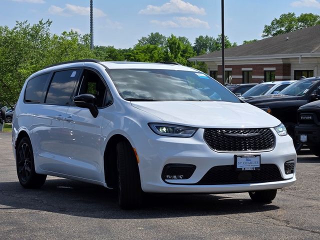 2024 Chrysler Pacifica Limited