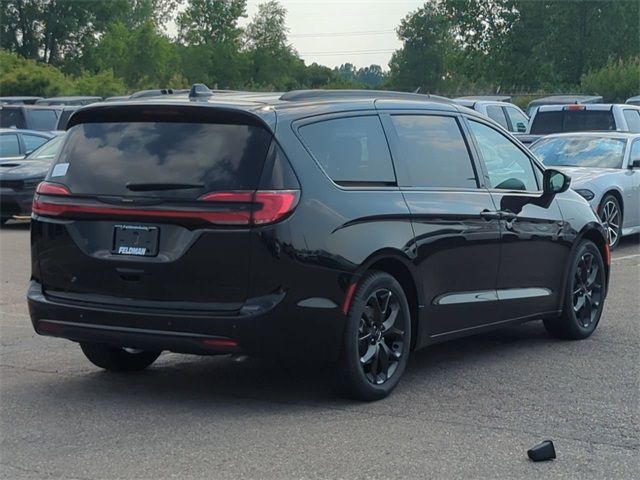 2024 Chrysler Pacifica Limited