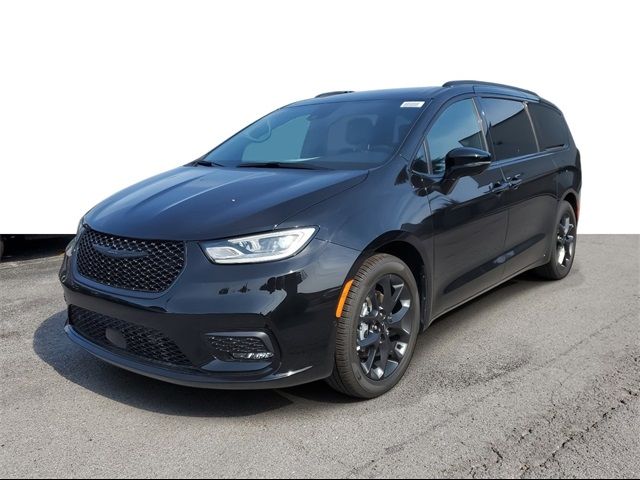 2024 Chrysler Pacifica Limited