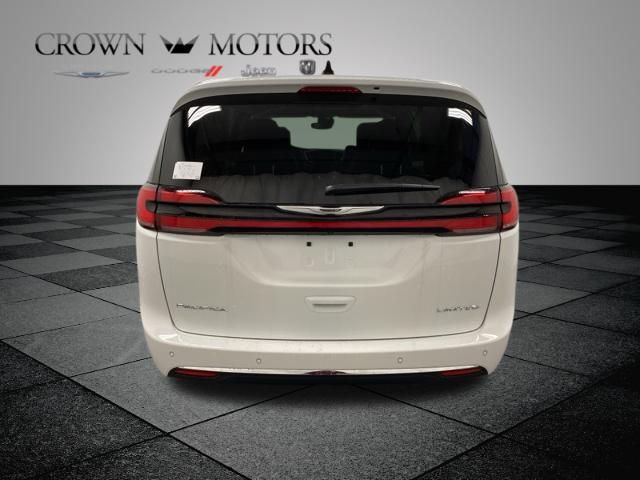 2024 Chrysler Pacifica Limited