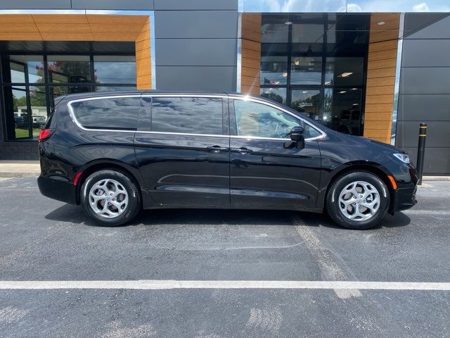 2024 Chrysler Pacifica Limited