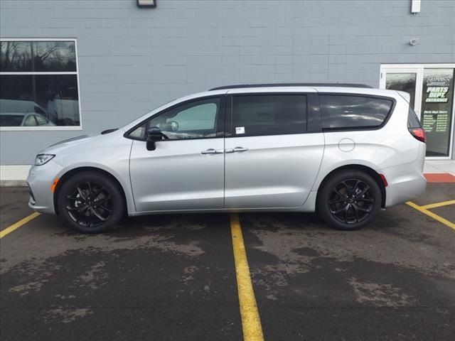 2024 Chrysler Pacifica Limited