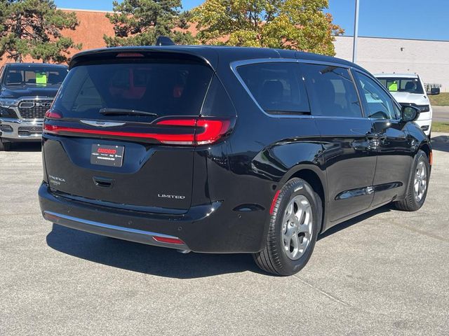 2024 Chrysler Pacifica Limited