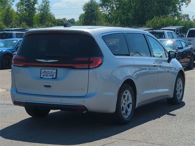 2024 Chrysler Pacifica Limited