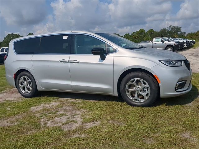 2024 Chrysler Pacifica Limited