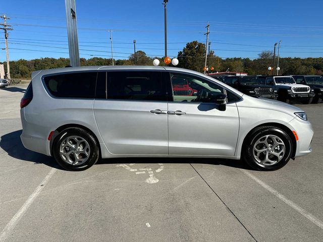 2024 Chrysler Pacifica Limited