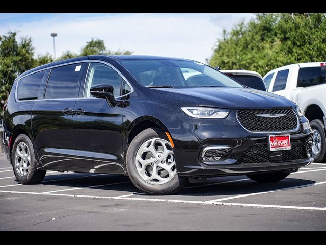 2024 Chrysler Pacifica Limited