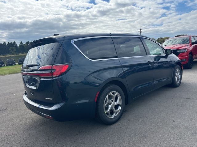 2024 Chrysler Pacifica Limited