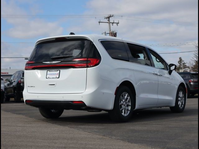 2024 Chrysler Pacifica Limited