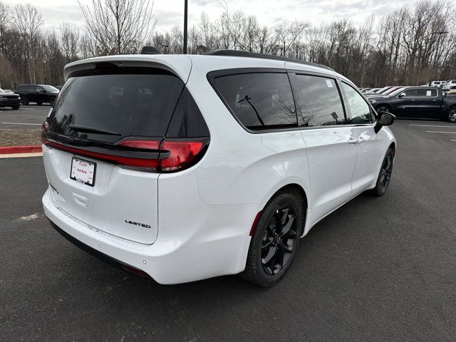 2024 Chrysler Pacifica Limited