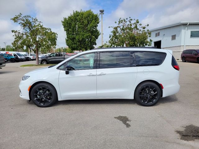 2024 Chrysler Pacifica Limited