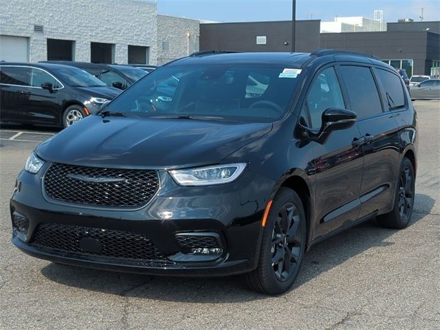 2024 Chrysler Pacifica Limited