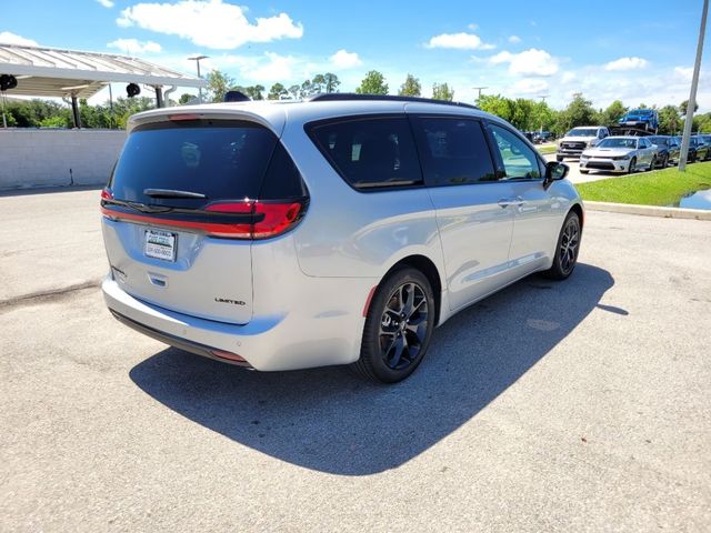 2024 Chrysler Pacifica Limited