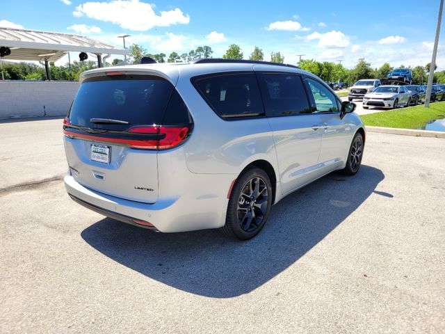 2024 Chrysler Pacifica Limited