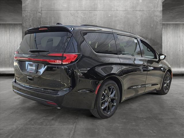 2024 Chrysler Pacifica Limited