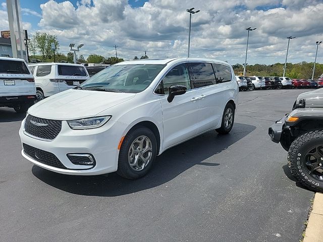 2024 Chrysler Pacifica Limited