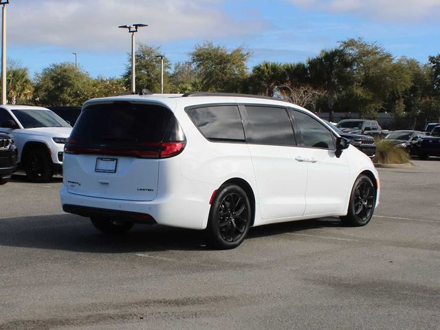 2024 Chrysler Pacifica Limited