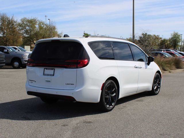 2024 Chrysler Pacifica Limited