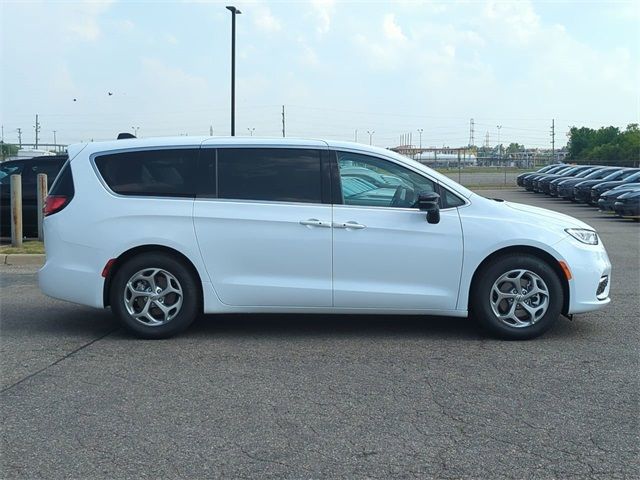 2024 Chrysler Pacifica Limited