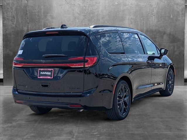 2024 Chrysler Pacifica Limited