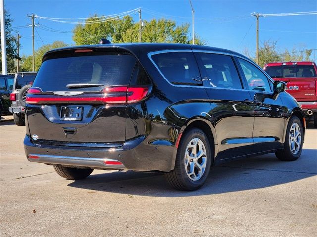 2024 Chrysler Pacifica Limited