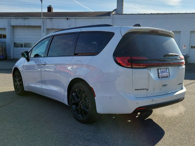 2024 Chrysler Pacifica Limited