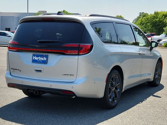 2024 Chrysler Pacifica Limited