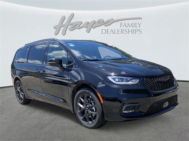 2024 Chrysler Pacifica Limited