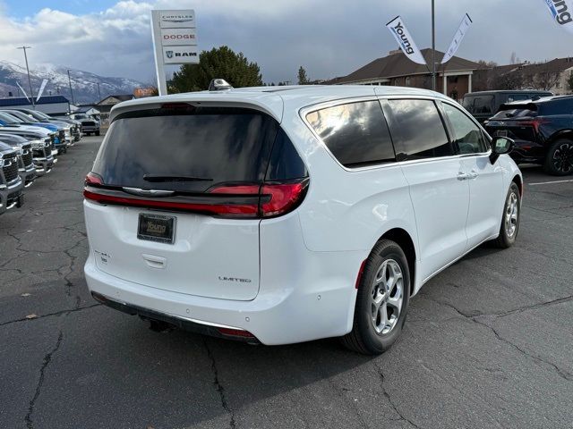 2024 Chrysler Pacifica Limited