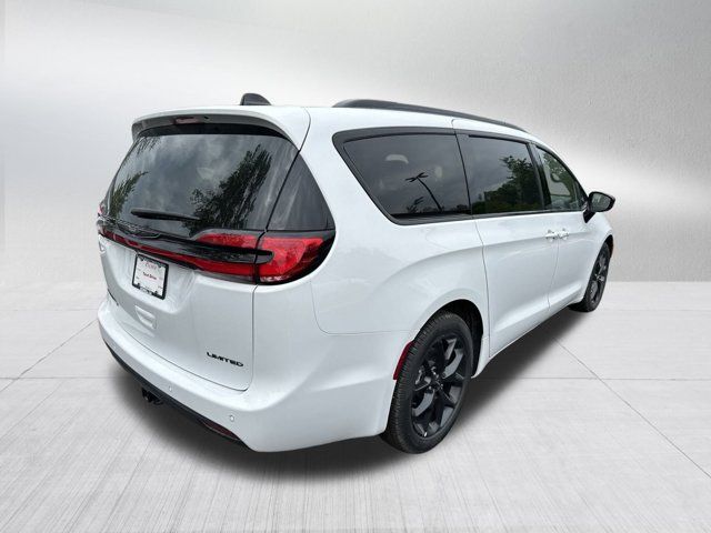 2024 Chrysler Pacifica Limited