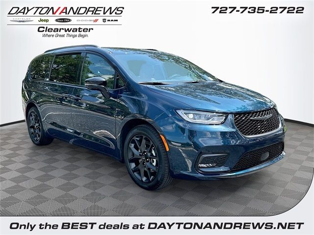 2024 Chrysler Pacifica Limited