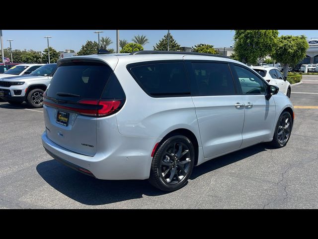 2024 Chrysler Pacifica Limited