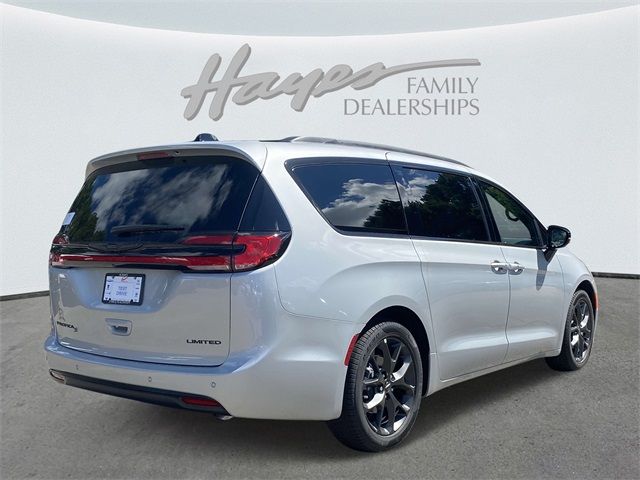 2024 Chrysler Pacifica Limited