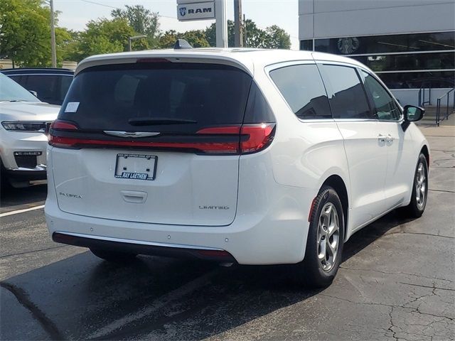 2024 Chrysler Pacifica Limited