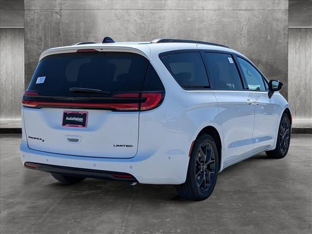 2024 Chrysler Pacifica Limited