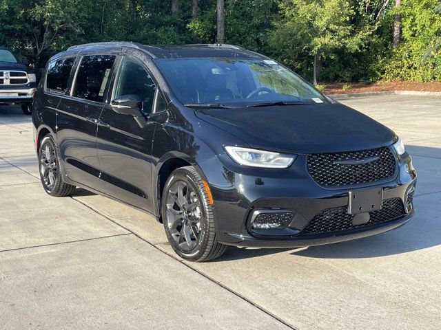 2024 Chrysler Pacifica Limited