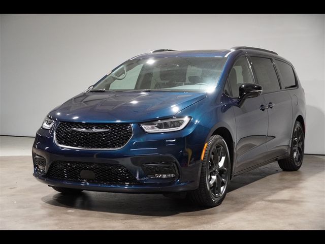 2024 Chrysler Pacifica Limited