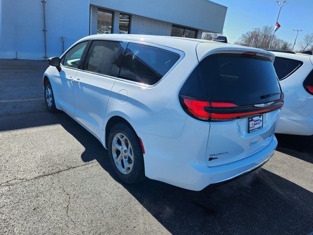 2024 Chrysler Pacifica Limited