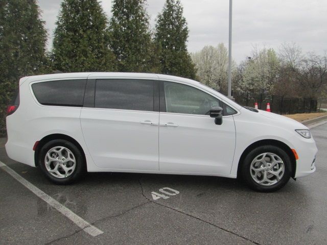 2024 Chrysler Pacifica Limited