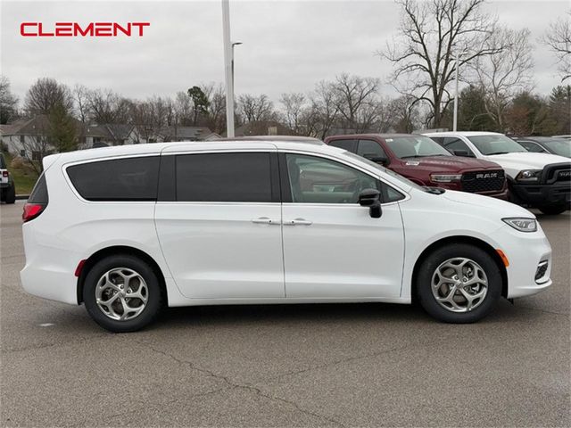 2024 Chrysler Pacifica Limited